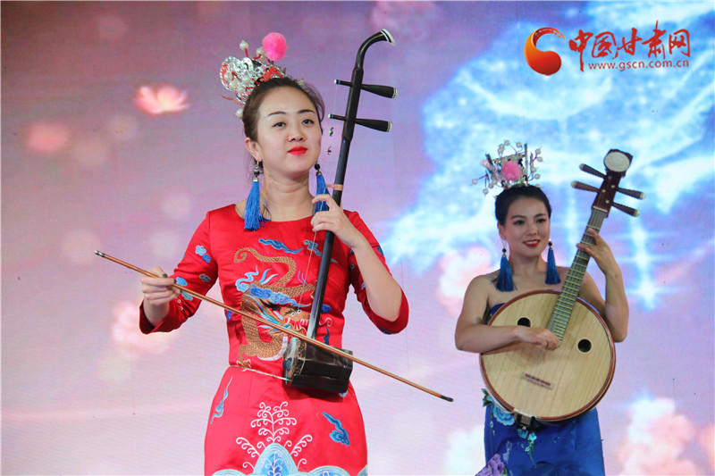 福利來(lái)了！蘭州市跨年歡樂購(gòu)物季正式啟動(dòng) 各大商場(chǎng)優(yōu)惠多多（圖）