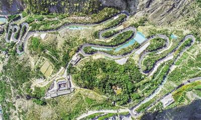 升級(jí)版蘭州羅九公路 這顏值，愛了！