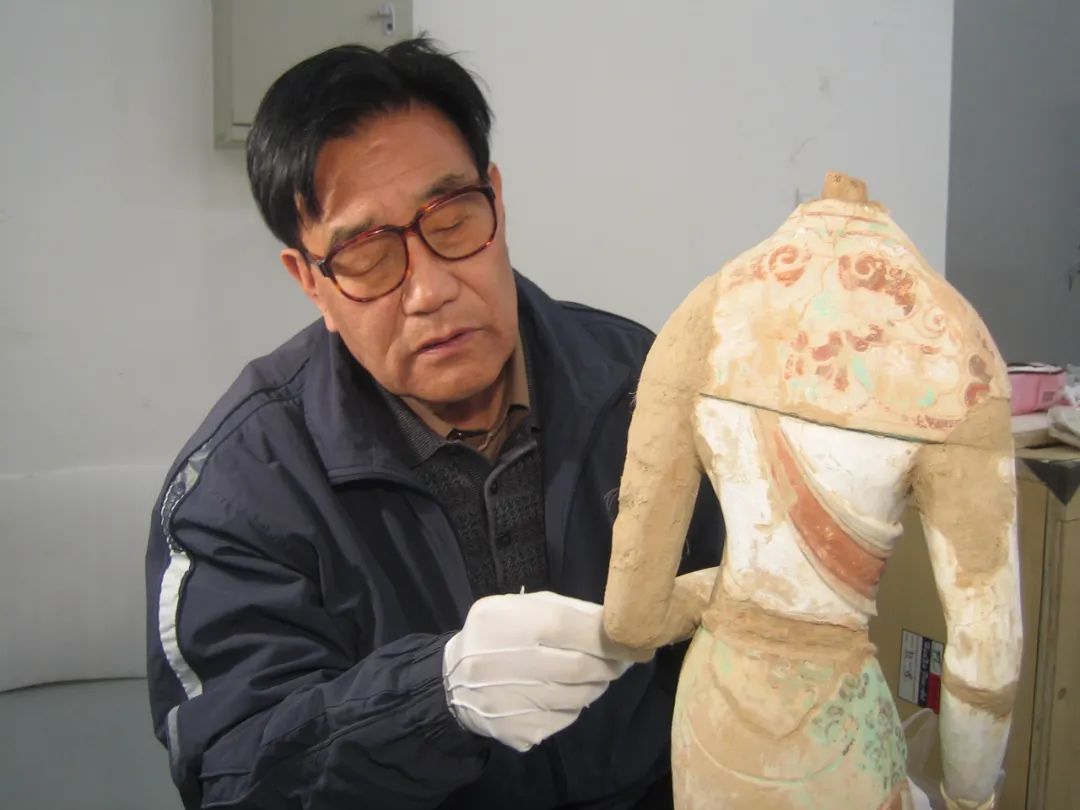 【中央媒體看甘肅】守護(hù)千年敦煌，他只覺一生太短……