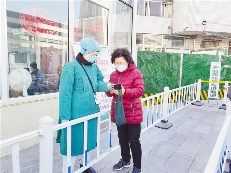 智能生活下，老年人的“數(shù)字鴻溝”如何跨越？