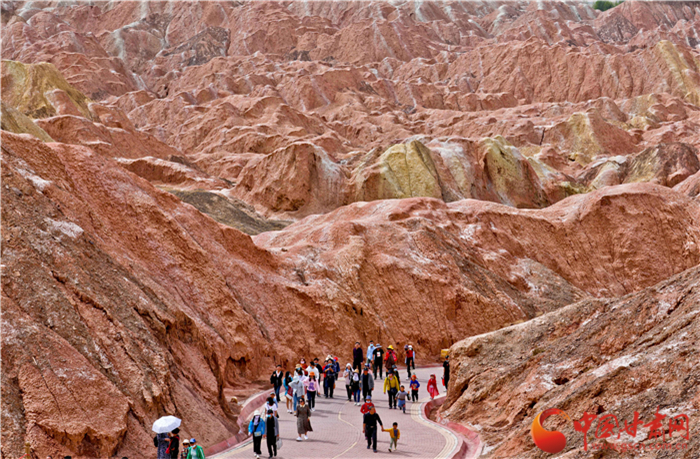 營(yíng)收104.5億元 甘肅文旅五一接客1690萬人次 