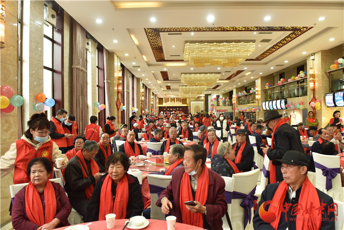 蘭州市城關(guān)區(qū)舉辦重陽節(jié)“共和國同齡人”聯(lián)誼活動(dòng)