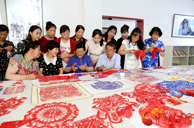 快看有沒(méi)有你的家鄉(xiāng)？甘肅省2022年“文化進(jìn)萬(wàn)家——視頻直播家鄉(xiāng)年”活動(dòng)火熱籌備中