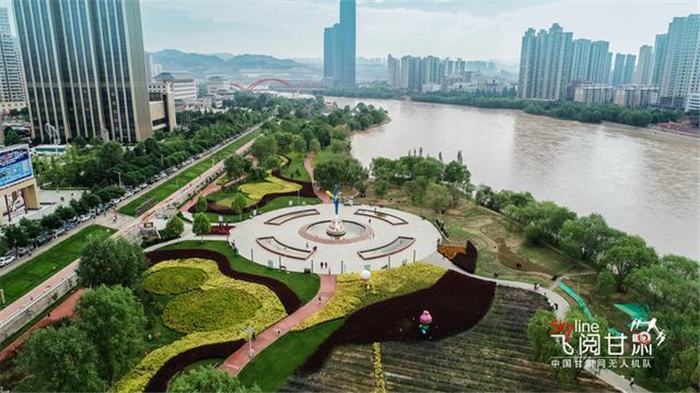 【聚焦2022甘肅兩會·代表委員說】崔景瑜委員：加快蘭西城市群建設(shè) 構(gòu)建蘭州、西寧“雙圈”發(fā)展格局